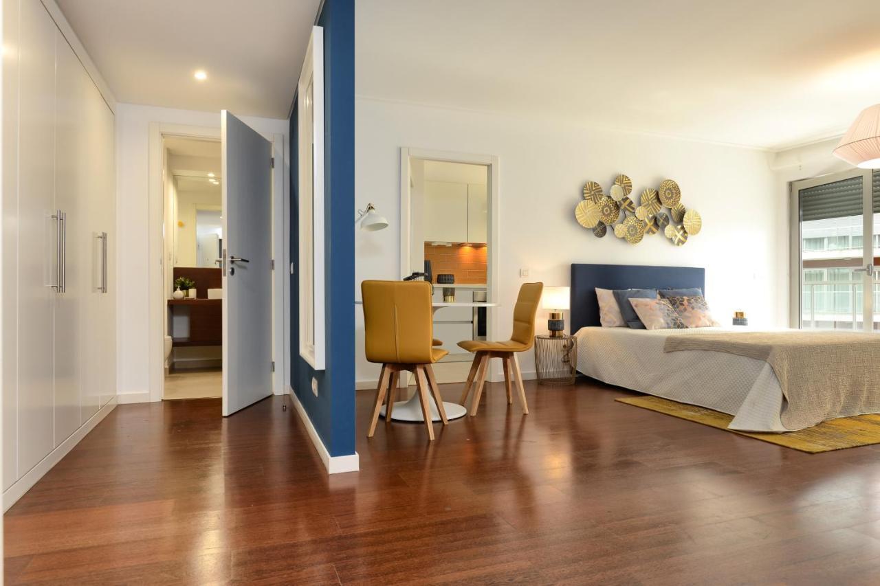 New Loft With Swimming Pool At Parque Das Nacoes! Лиссабон Экстерьер фото